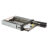 StarTech.com HSB220SAT25B drive bay panel 8,89 cm (3.5") Kantpanel Sort